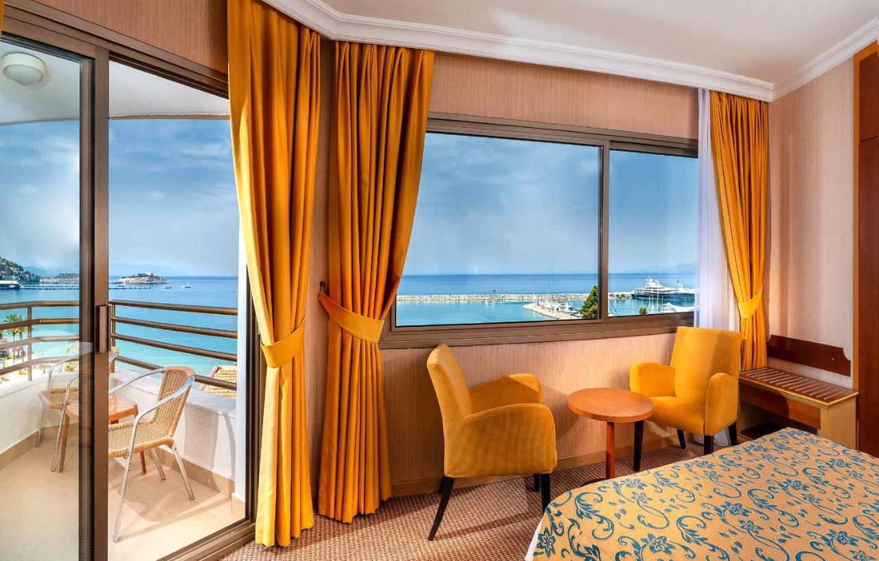 Hotel Palm